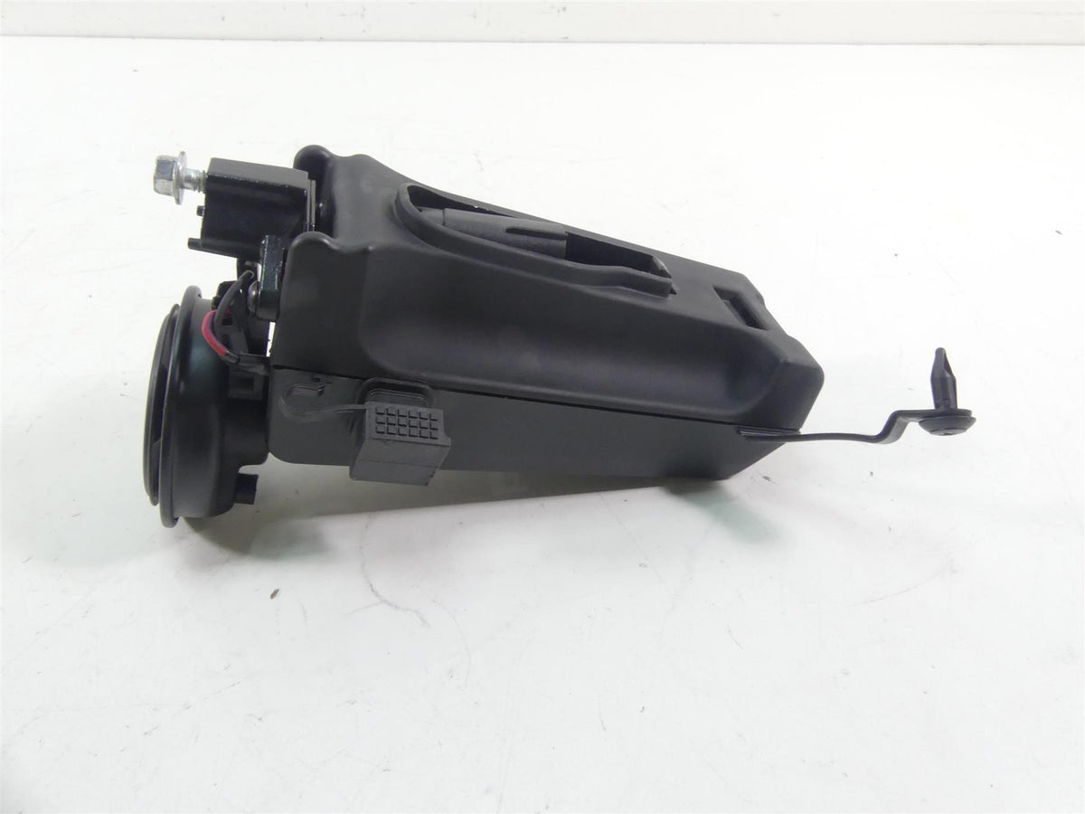 2021 Harley Softail FXBBS 114 Street Bob Horn & USB Wiring Box 69201654 {{ shop.shopifyCountryName }} - Mototech271