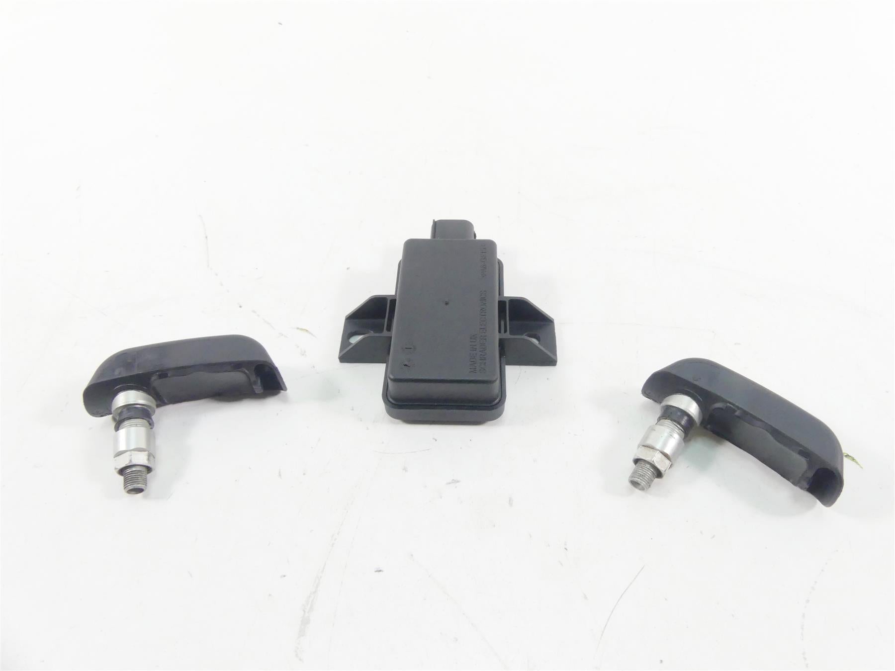 2015 KTM 1290 Adventure Air Pressure Module & Tire Sensors 60312032000 {{ shop.shopifyCountryName }} - Mototech271