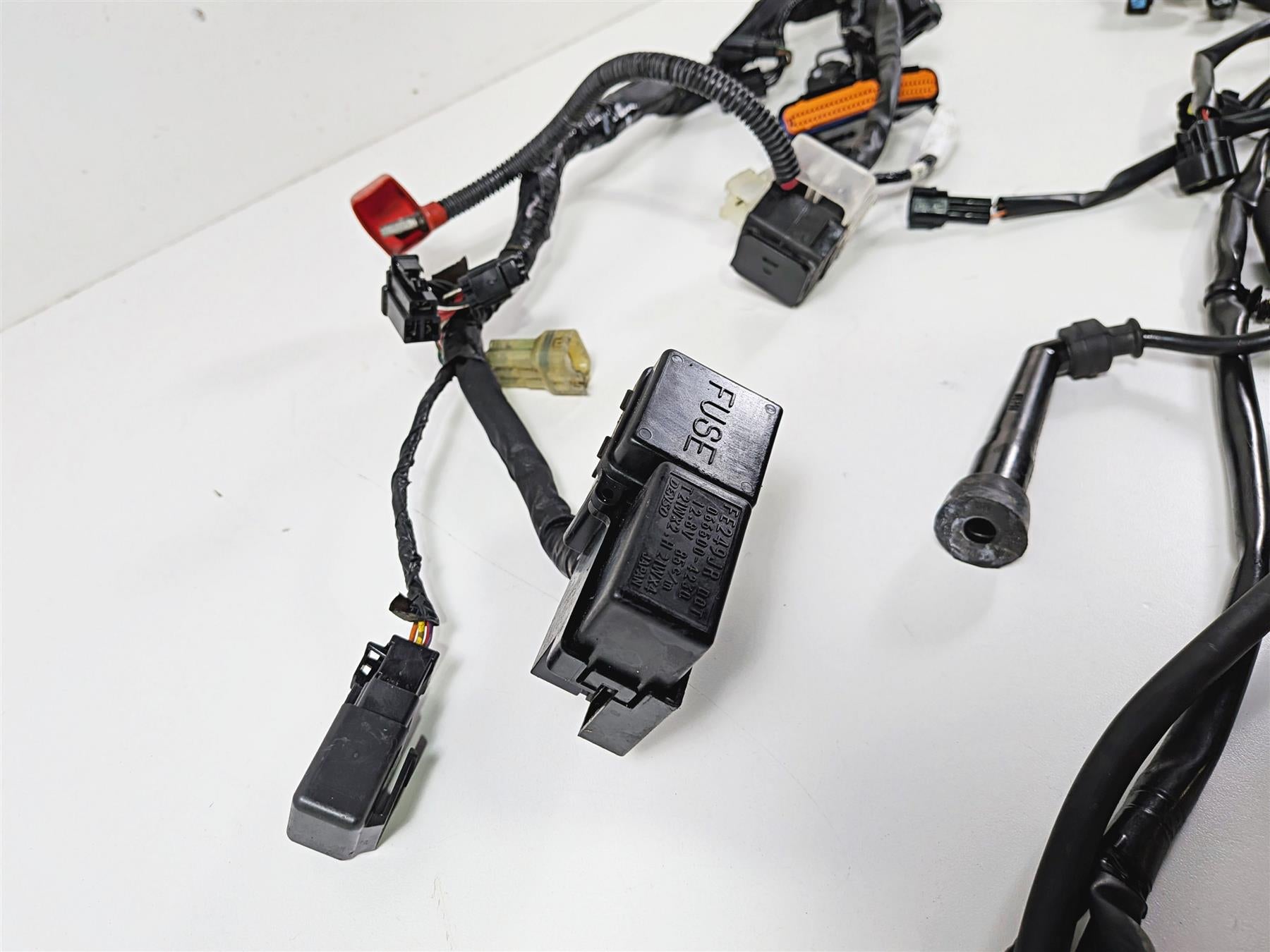 2005 Suzuki VZ800 M50 Boulevard Wiring Harness & Coil Set - Read 36610-39G31 {{ shop.shopifyCountryName }} - Mototech271