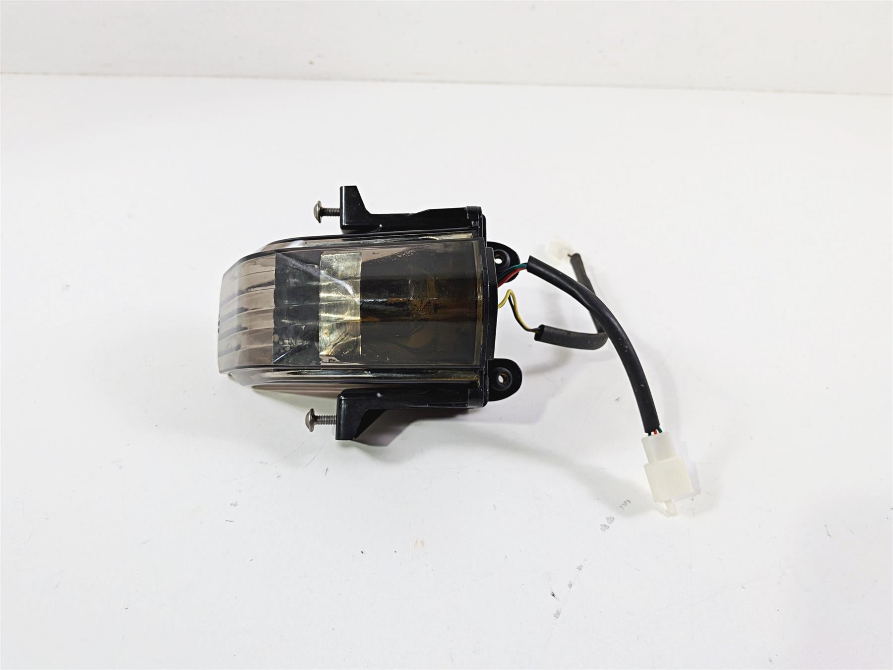 2008 Aprilia RSVR 1000 Factory Aftermarket Taillight Tail Light Lamp AP8127723 {{ shop.shopifyCountryName }} - Mototech271