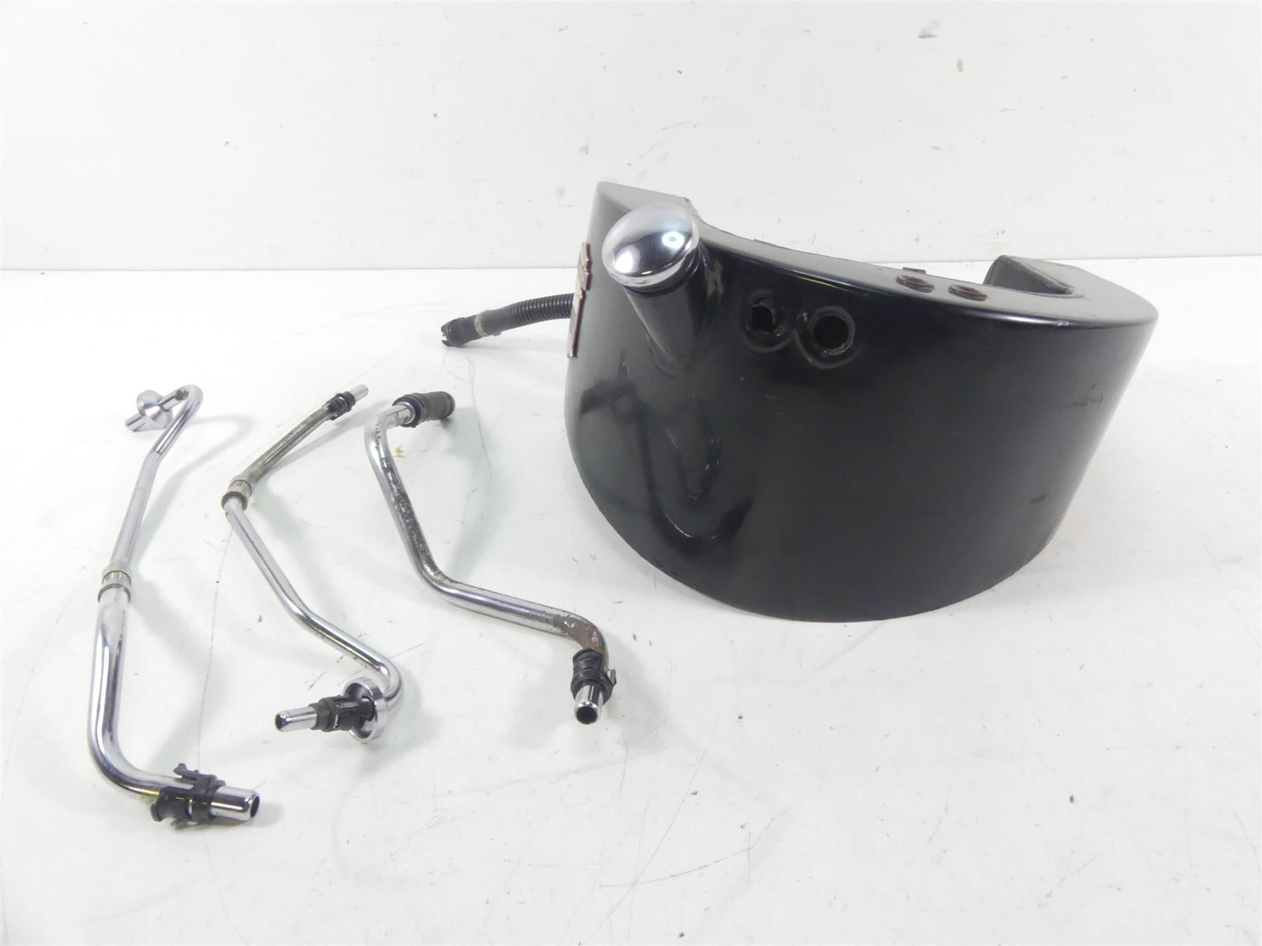 2005 Harley Softail FLSTSC Heritage Springer Oil Tank Reservoir + Hoses 62492-00 {{ shop.shopifyCountryName }} - Mototech271