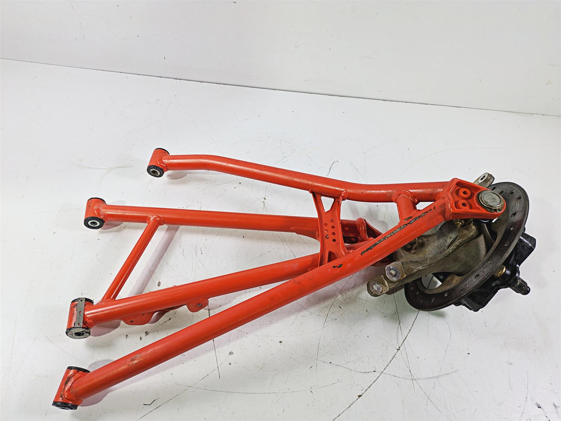 2023 Can Am Maverick X3 XMR Turbo RR Front Left Knee Assembly 64" 706204785 {{ shop.shopifyCountryName }} - Mototech271