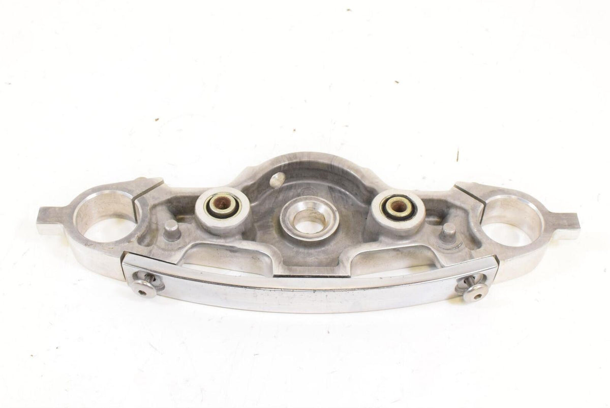 2011 Triumph Rocket 3 III Upper Triple Tree Steering Clamp T2049029 {{ shop.shopifyCountryName }} - Mototech271