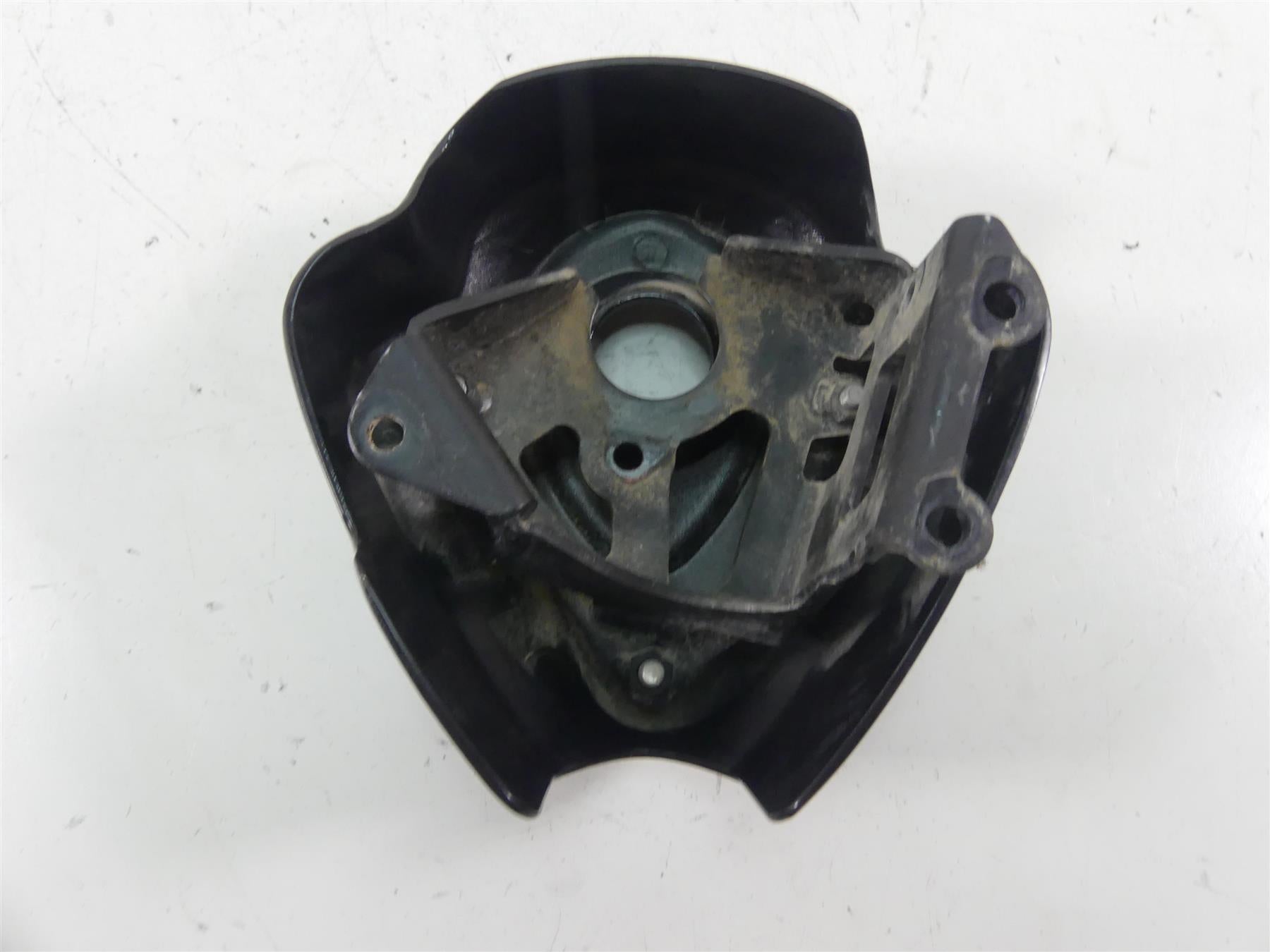 2018 Indian Scout Sixty Ignition Left Black Side Cover & Mount 5633064 {{ shop.shopifyCountryName }} - Mototech271
