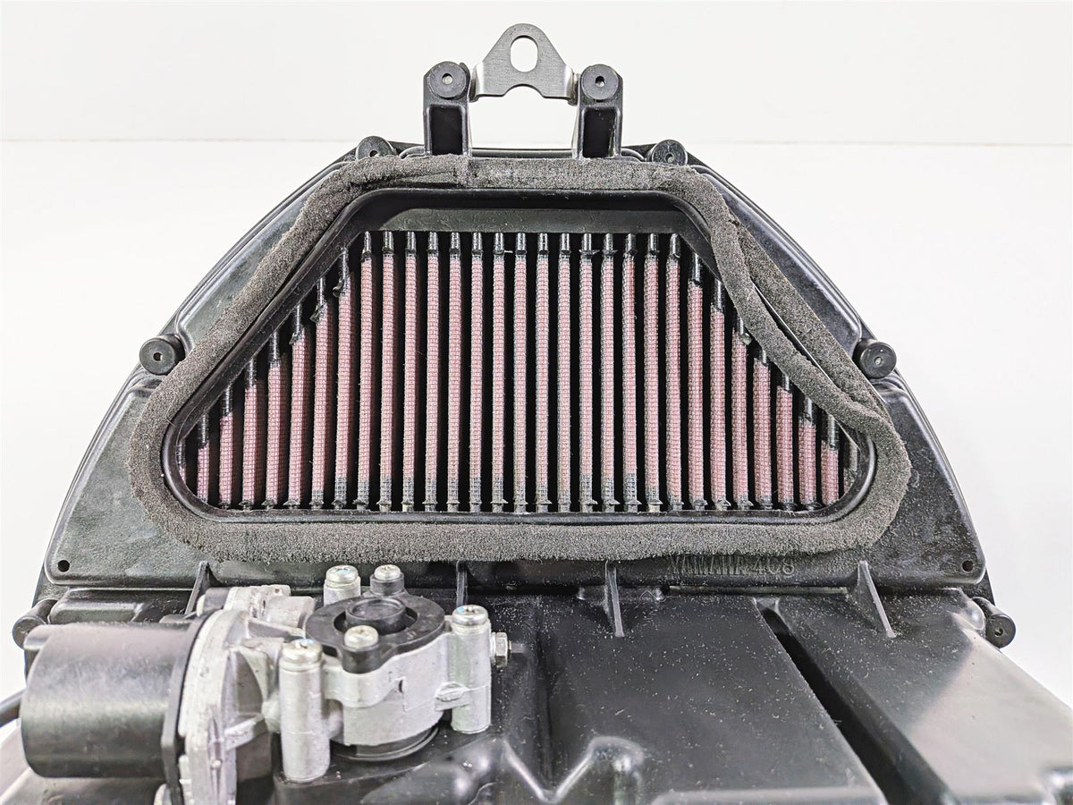 2008 Yamaha YZF R1 RN19 Air Box Filter & Actuator & Stacks 4C8-85850-00-00 {{ shop.shopifyCountryName }} - Mototech271