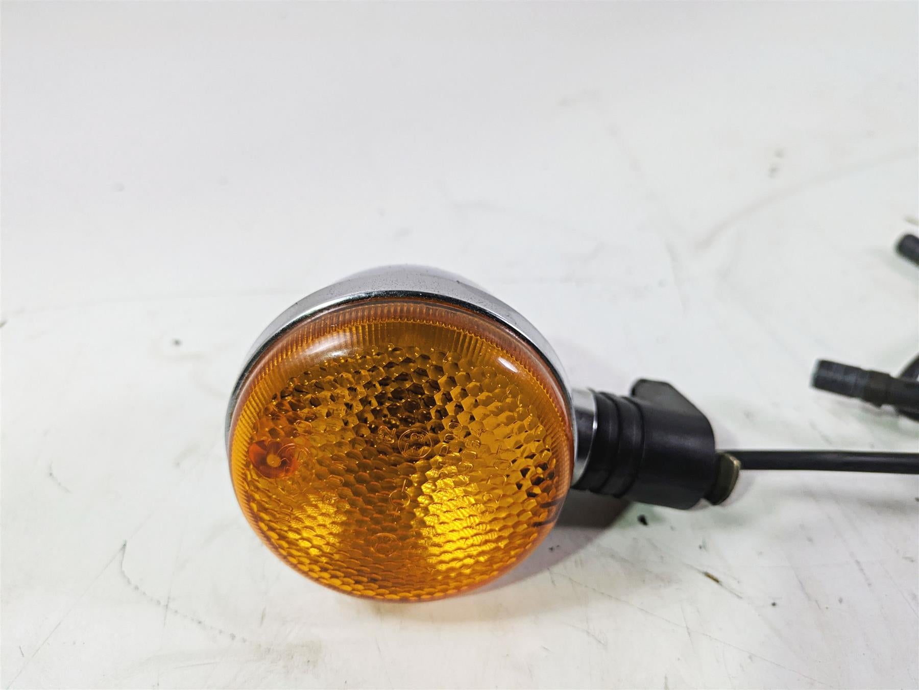 1998 Moto Guzzi California 1100 EV Front Turn Signal Set - Read GU03750631 {{ shop.shopifyCountryName }} - Mototech271