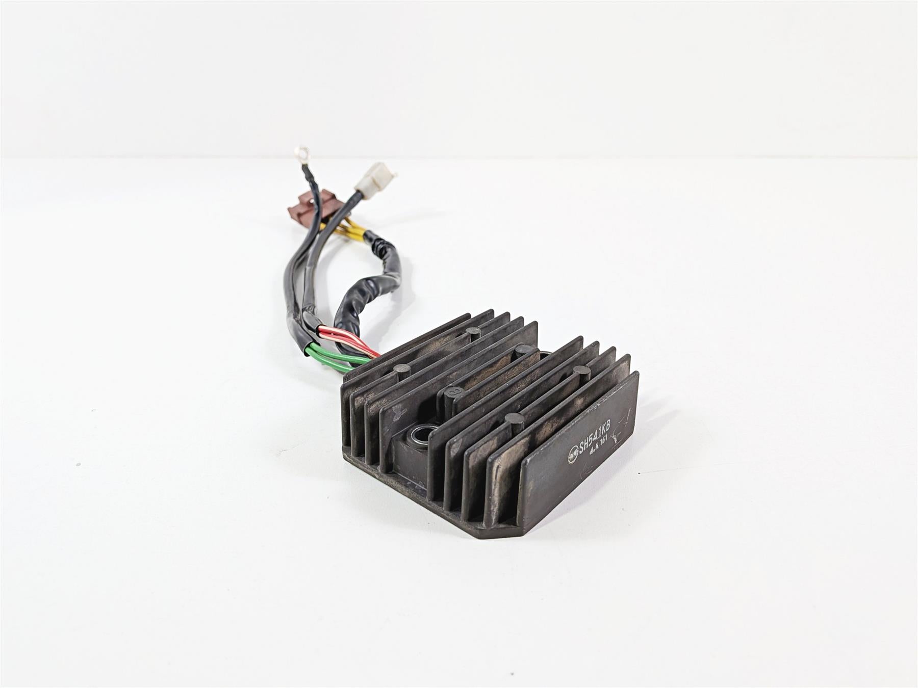 2005 KTM 950 LC8 Adventure Rectifier Voltage Regulator 60011034000 SH541KB {{ shop.shopifyCountryName }} - Mototech271