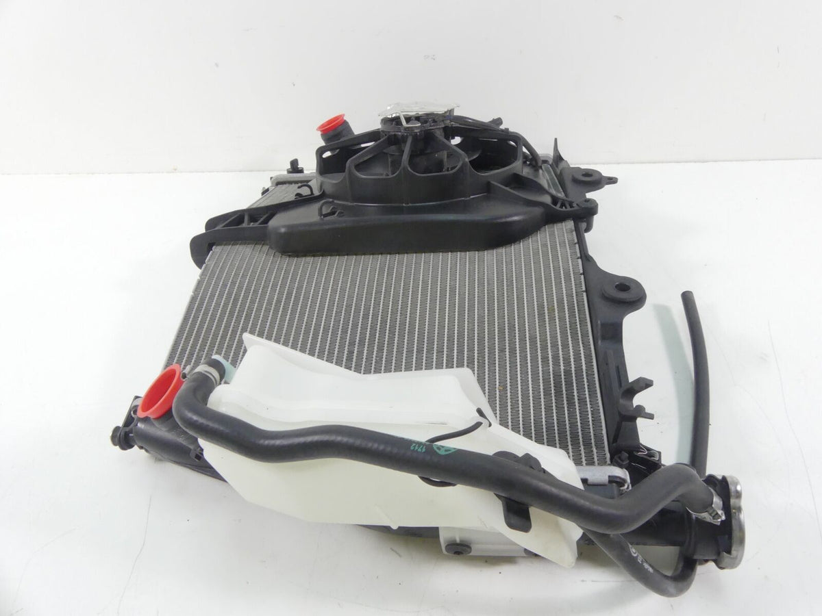 2018 BMW S1000XR K49 Radiator Cooler Fan Line Hoses Reservoir Set 17118551544 {{ shop.shopifyCountryName }} - Mototech271