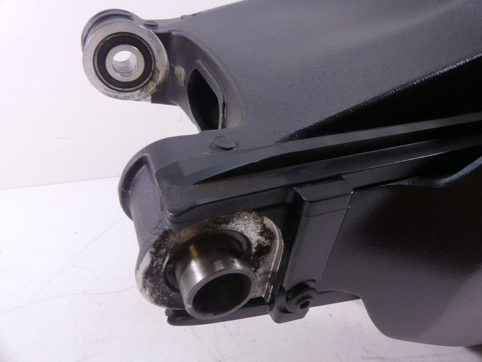2015 Ducati Diavel Dark Rear Swingarm Swing Arm Axle + Mud Guard 37020953CA {{ shop.shopifyCountryName }} - Mototech271