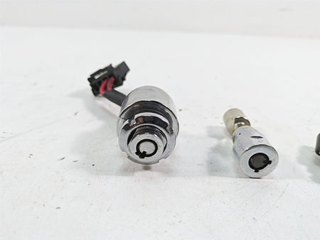 2005 Harley Dyna FXDL Low Rider Ignition Switch Key Lock Set 71476-95 {{ shop.shopifyCountryName }} - Mototech271