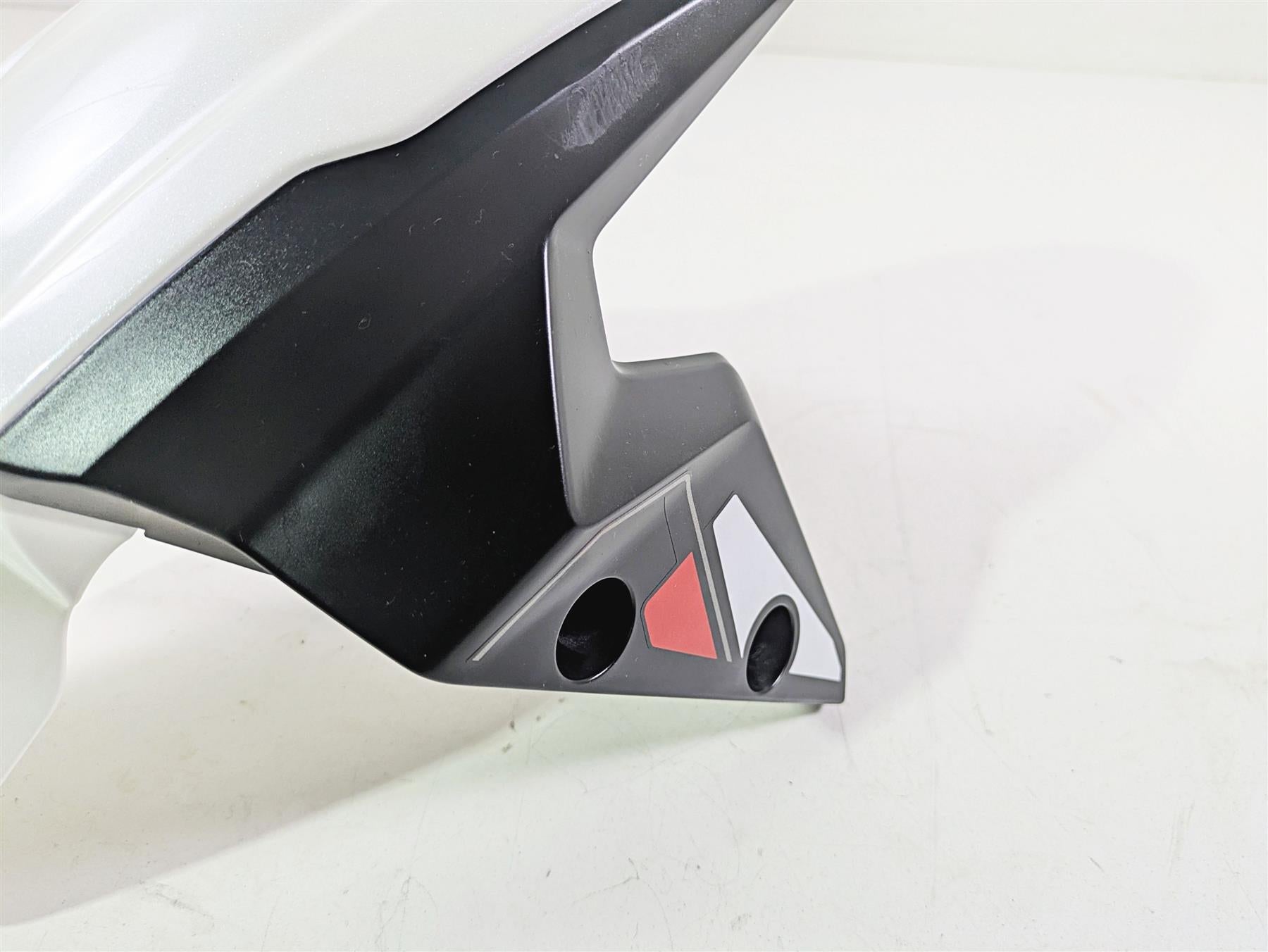 2024 Triumph Street Triple 765 R Front Fender & Side Covers Set T2317605 {{ shop.shopifyCountryName }} - Mototech271