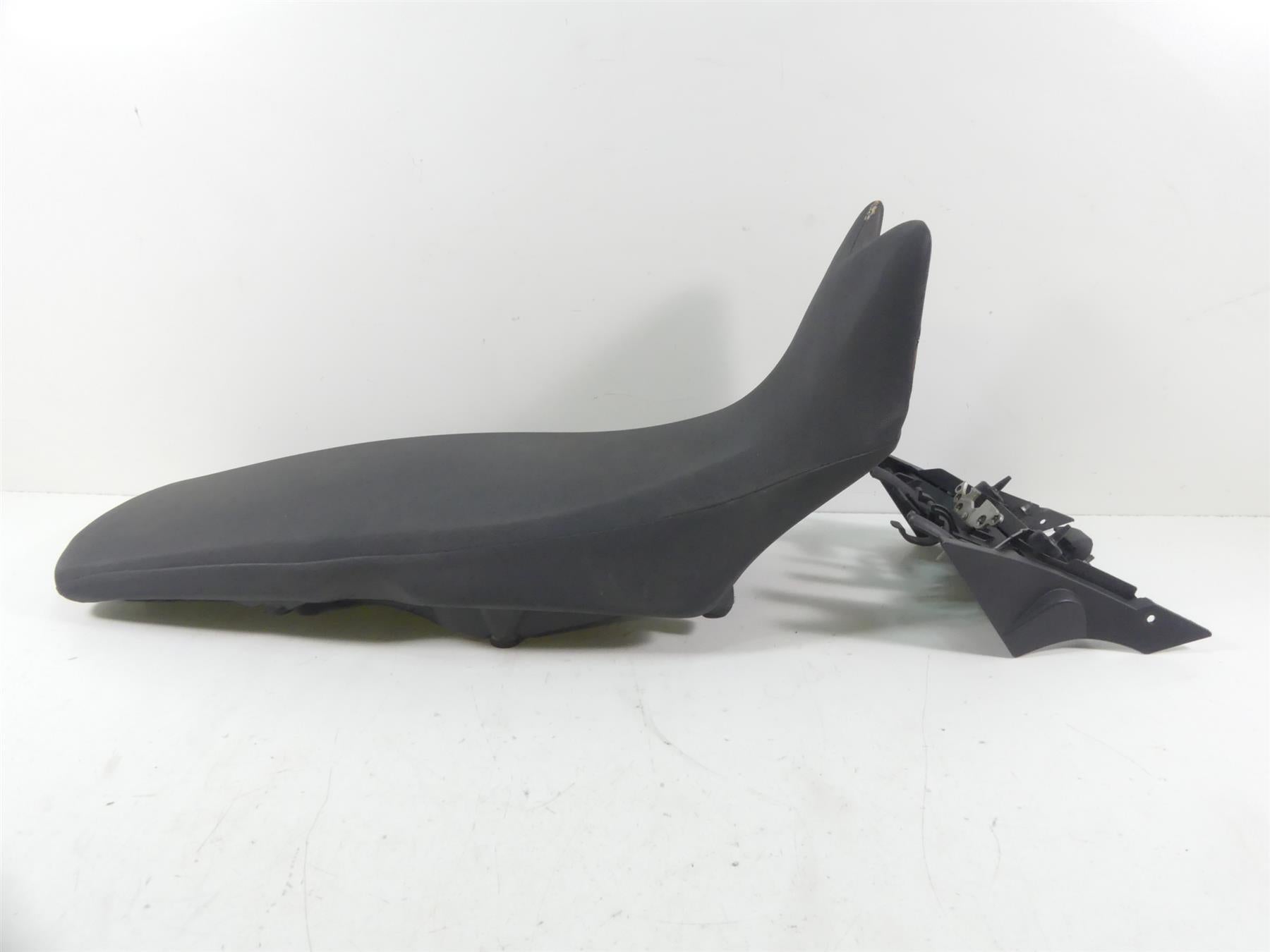 2009 BMW F800GS K72 Driver Dual Low Saddle Seat + Mounts - Read 52537697694