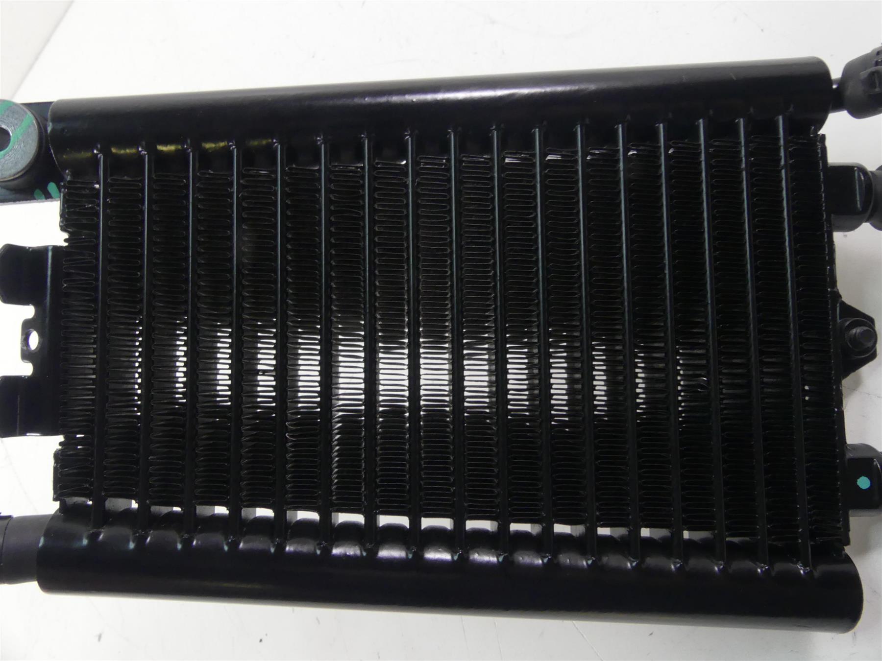 2021 Harley Softail FXBBS 114 Street Bob Oil Cooler & Line Cover Set 62700191 {{ shop.shopifyCountryName }} - Mototech271