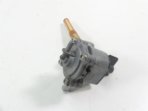 2009 Honda VTX1300 Touring Fuel Gas Petrol Valve Petcock 16950-MEM-674