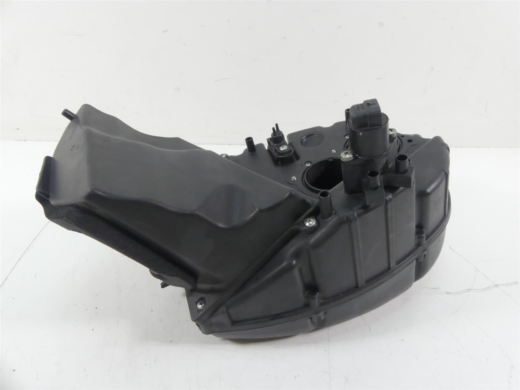 2004 Aprilia RSV1000 R Mille Air Cleaner Breather Filter AP8158111 AP8158112 {{ shop.shopifyCountryName }} - Mototech271