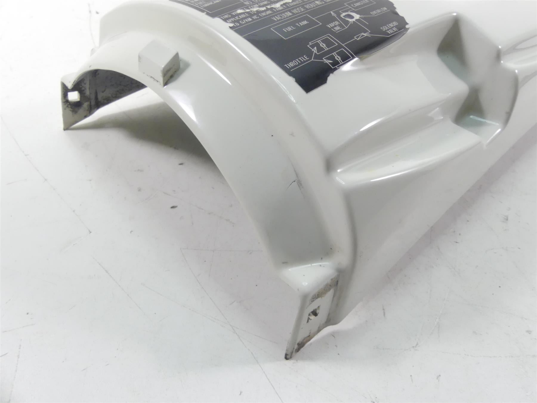 1999 BMW R1100 GS 259E Rear Inner White Painted Fender 46622313389 {{ shop.shopifyCountryName }} - Mototech271