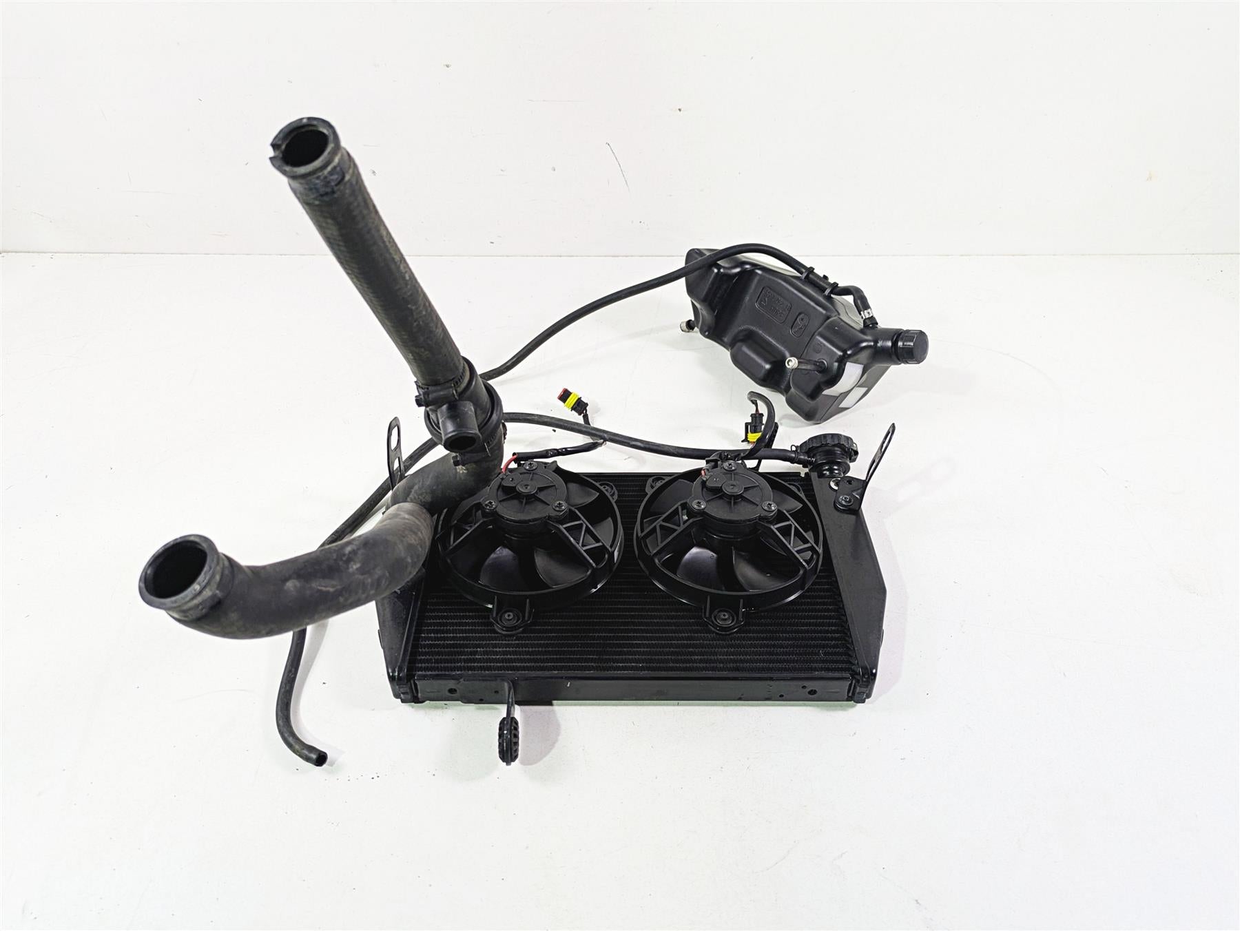 2013 Ducati Hypermotard 821 SP Radiator Fans Reservoir Hoses Set 54840981D {{ shop.shopifyCountryName }} - Mototech271