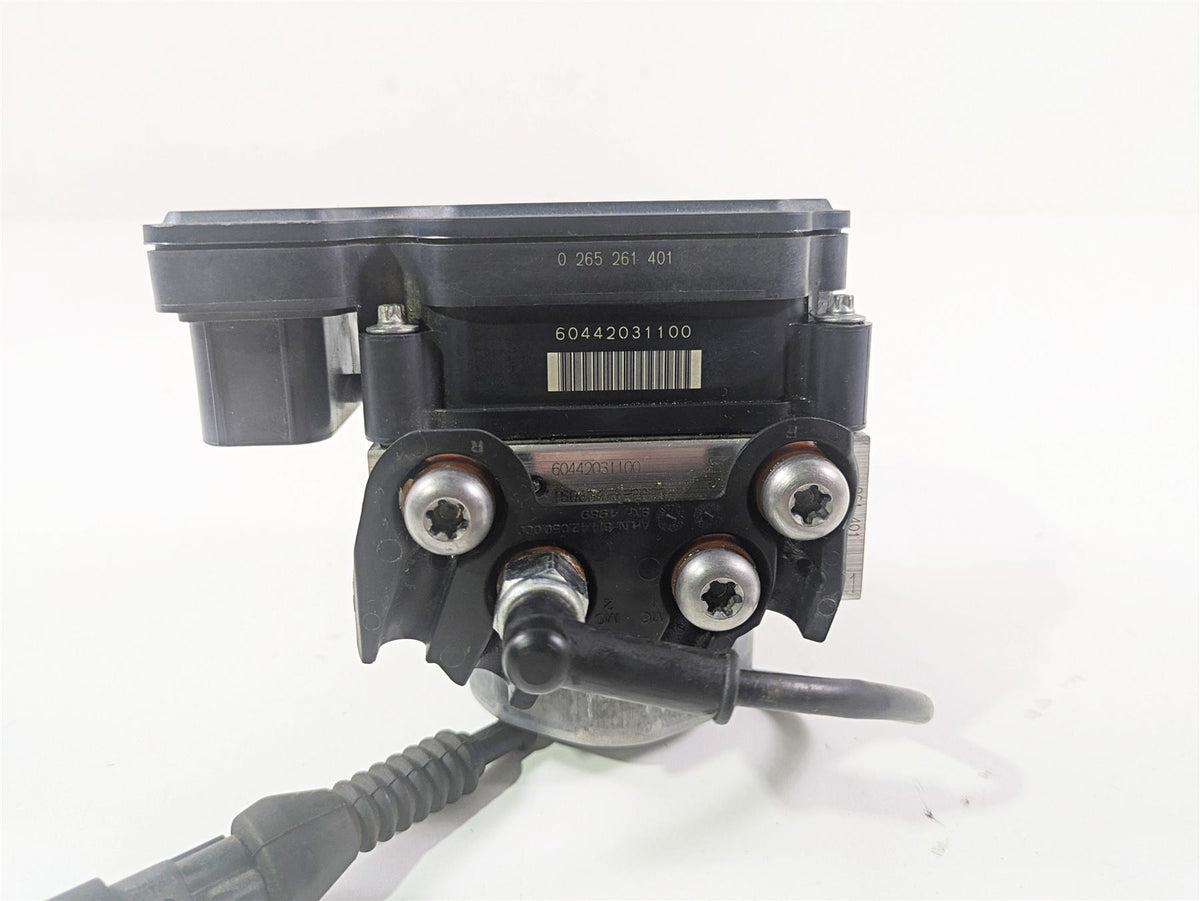 2017 KTM 1290 Super Duke GT Abs Brake Pump Control Module 60442031144 {{ shop.shopifyCountryName }} - Mototech271