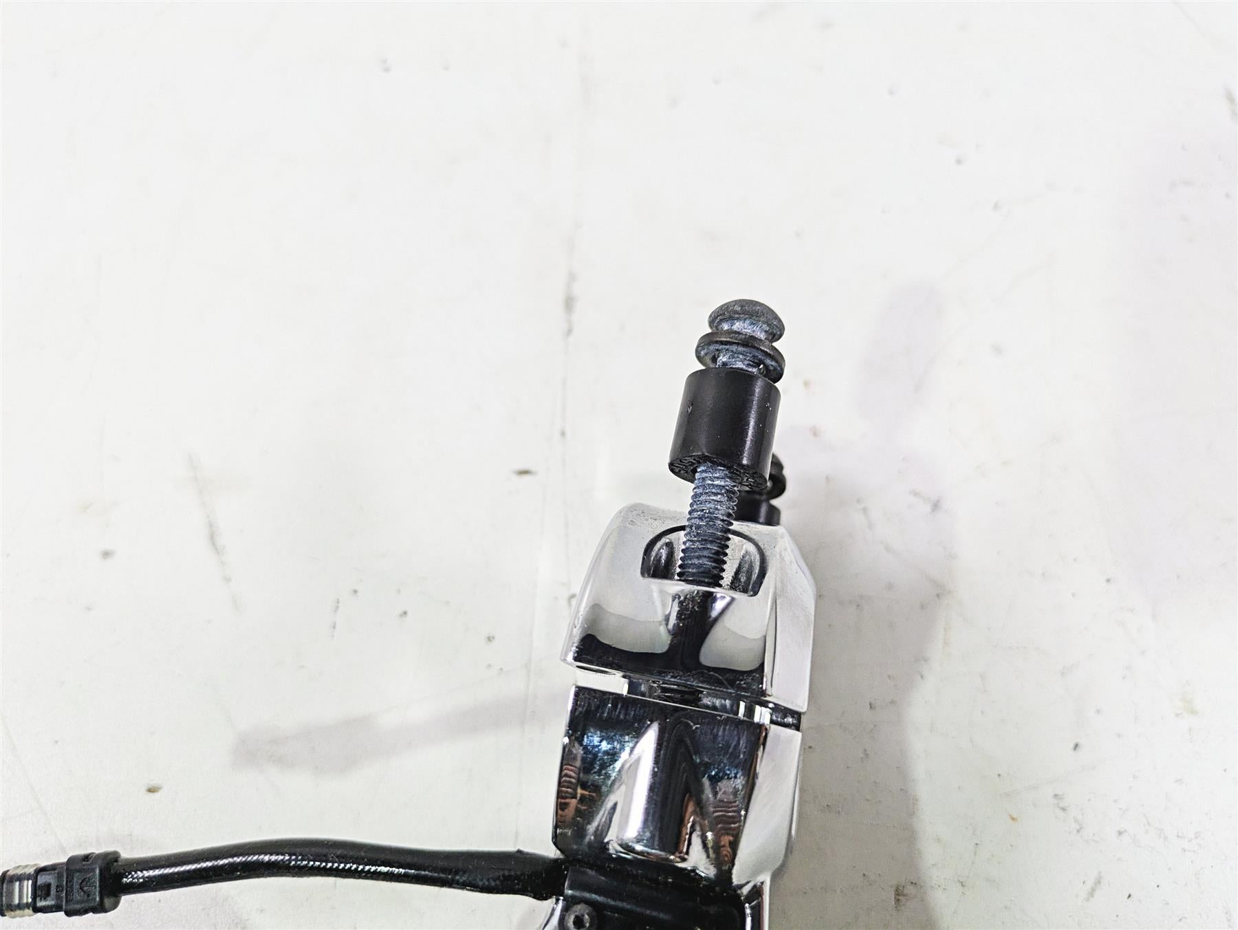2018 Indian Chieftain Limited Chrome Clutch Perch & Lever Switch 1323459 1323706 {{ shop.shopifyCountryName }} - Mototech271