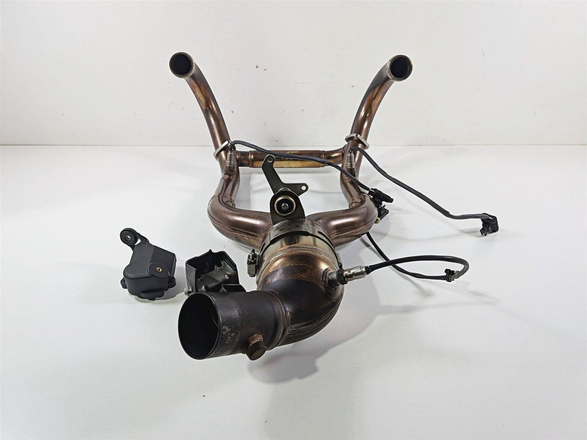 2023 BMW R nineT Scrambler K23 Exhaust Header & Servo 18519443107 18519443059 {{ shop.shopifyCountryName }} - Mototech271