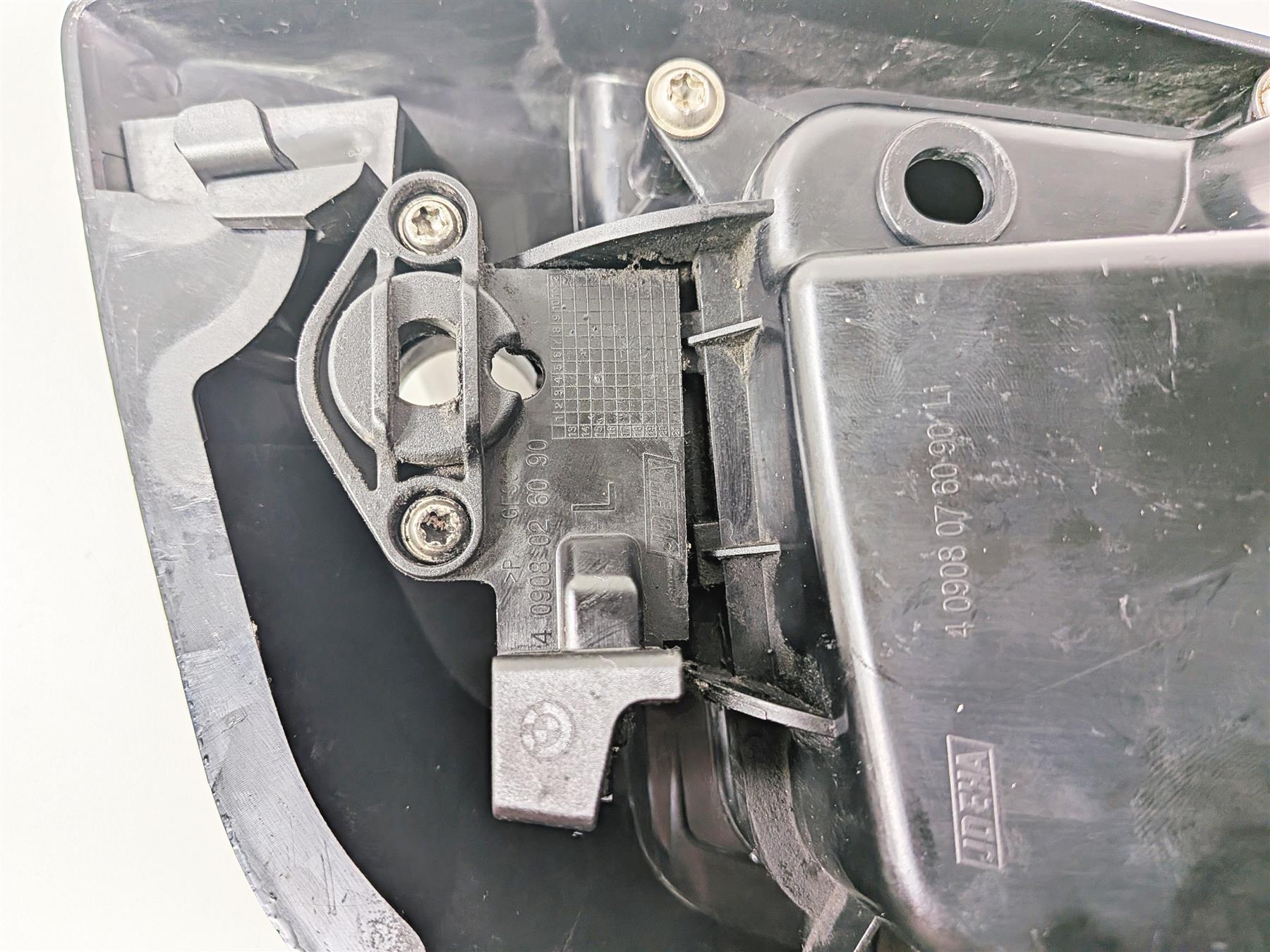 2016 BMW R1200RT RT RTW K52 Left Storage Compartment Glove Box 46638544957 {{ shop.shopifyCountryName }} - Mototech271
