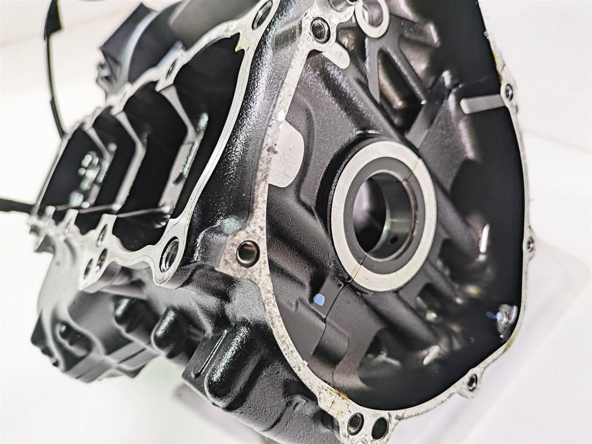2021 Kawasaki Z900 ZR900 Bottom Lower End Engine Crankcase 14001-0725 {{ shop.shopifyCountryName }} - Mototech271