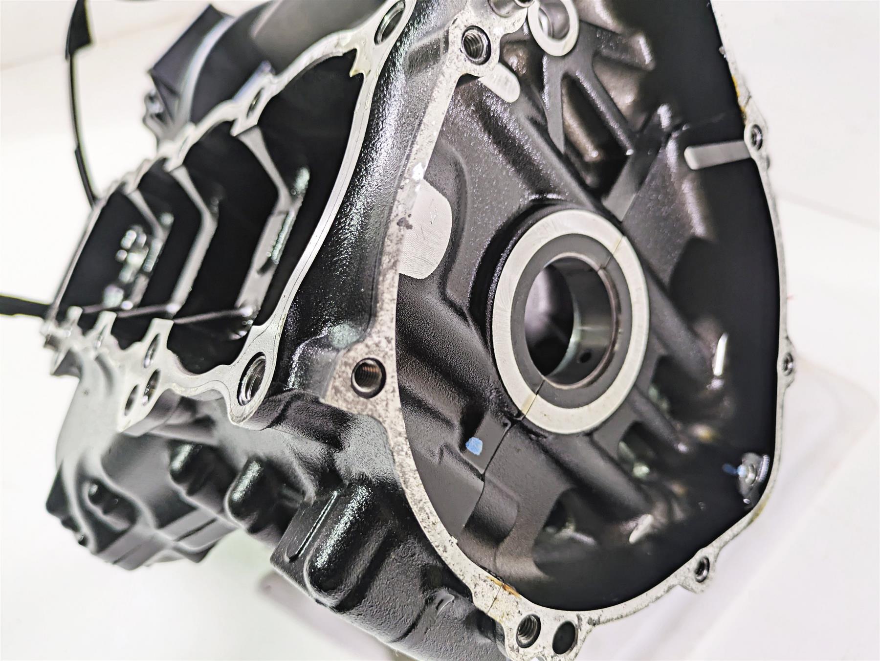2021 Kawasaki Z900 ZR900 Bottom Lower End Engine Crankcase 14001-0725 {{ shop.shopifyCountryName }} - Mototech271