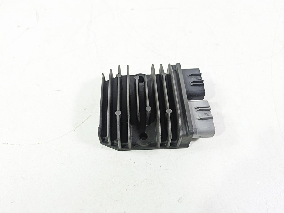2015 Ducati Hypermotard 821 SP Rectifier Voltage Regulator SH821AA 54040321A {{ shop.shopifyCountryName }} - Mototech271