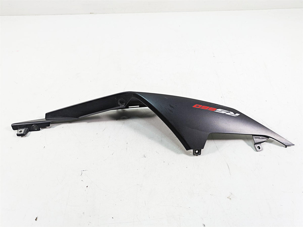2021 Aprilia RS660 Right Tail Cover Fairing Cowl - Read 2B006647 {{ shop.shopifyCountryName }} - Mototech271