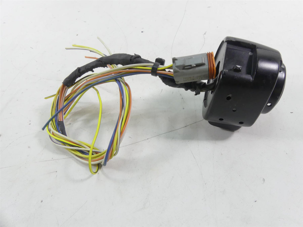 2005 Harley FXDWGI Dyna Wide Glide Left Control Switch Blinker - Read 71682-06A {{ shop.shopifyCountryName }} - Mototech271