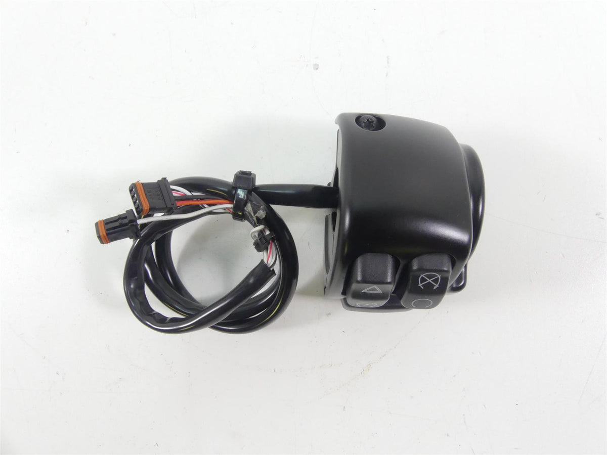 2018 Harley Softail FXFB Fat Bob Right Hand Start Stop Control Switch 71500462 {{ shop.shopifyCountryName }} - Mototech271