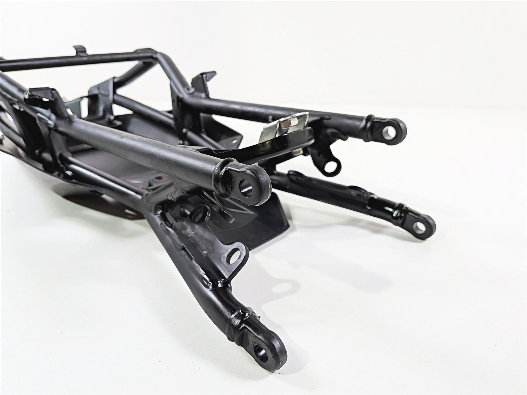 2011 Ducati Streetfighter 1098 S Subframe & Inner Fender 47017031AA {{ shop.shopifyCountryName }} - Mototech271