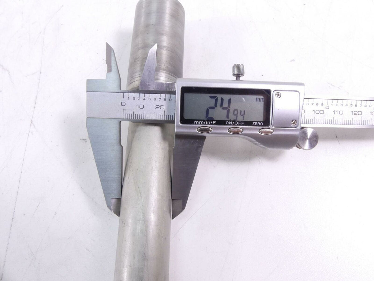 2006 Suzuki M109R VZR1800 Boulevard Front Axle Wheel Spindle 25mm 54711-48G00 {{ shop.shopifyCountryName }} - Mototech271