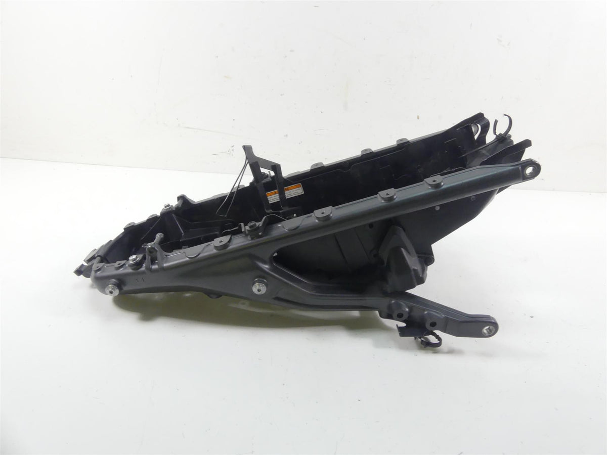 2022 Yamaha MT09 FZ09 Subframe Sub Frame & Inner Fender B7N-21190-09-00 {{ shop.shopifyCountryName }} - Mototech271