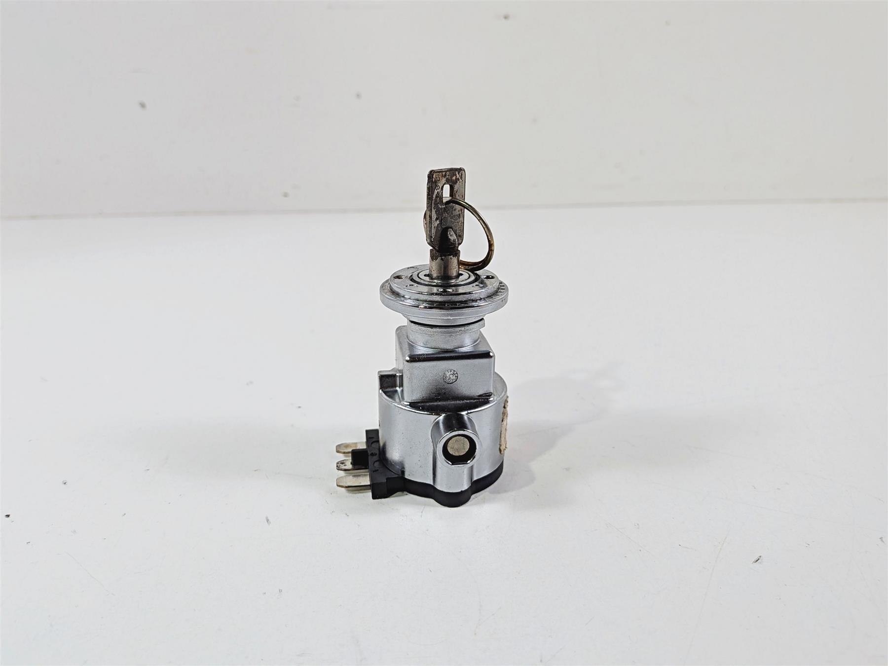 2006 Harley Davidson Dyna FXDBI Street Bob Ignition Switch Key Lock Set 71559-06 {{ shop.shopifyCountryName }} - Mototech271