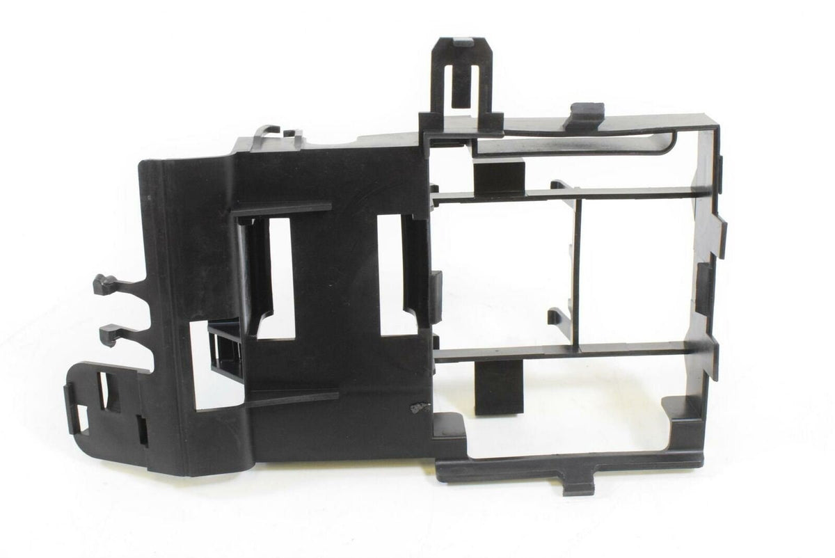 2007 Harley VRSCX V-Rod All Electric Plastic Holder Carrier Set get off part {{ shop.shopifyCountryName }} - Mototech271
