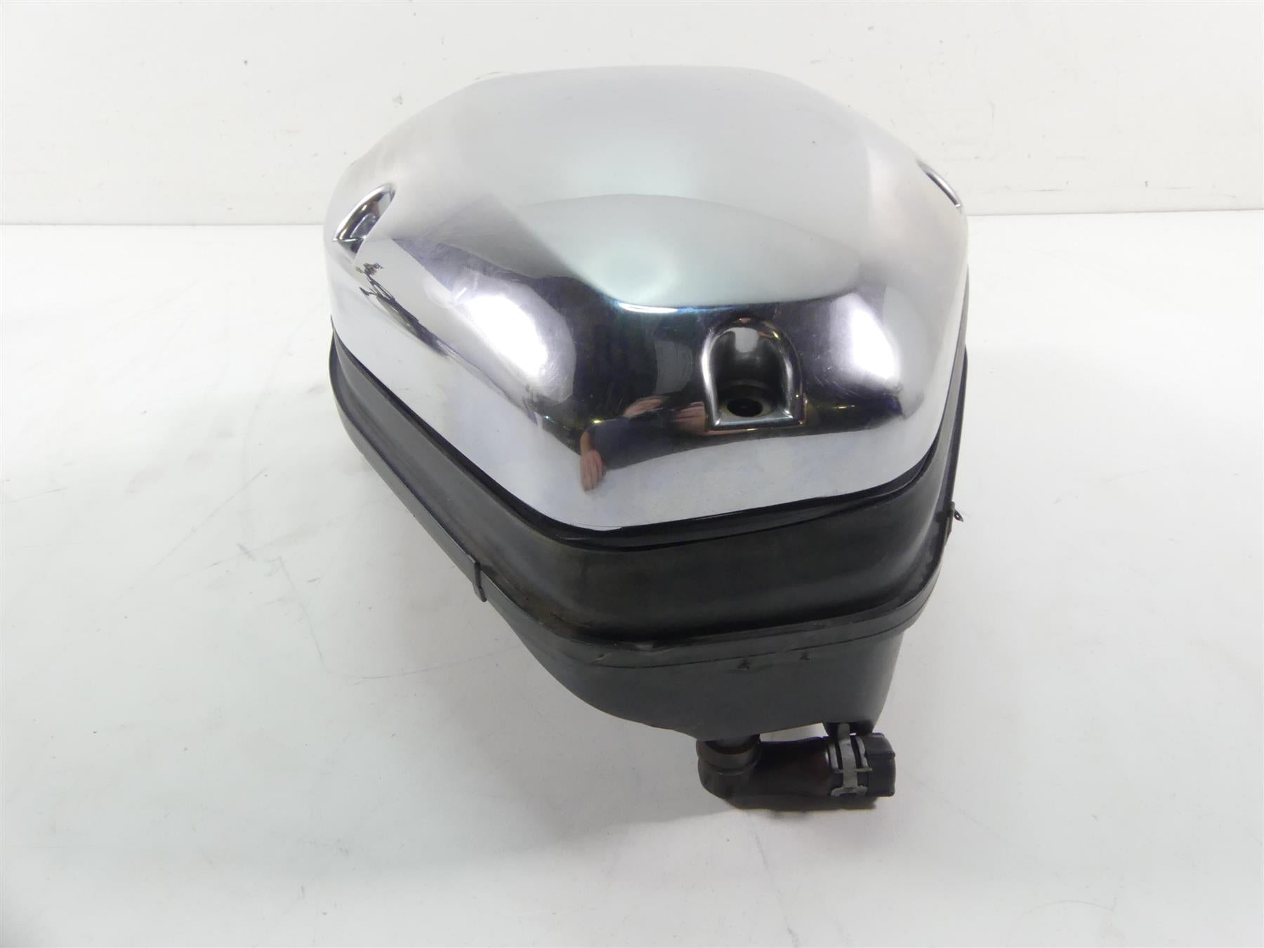 2003 Honda VTX1300 S Air Box Cleaner Filter + Chrome Cover 17221-MEA-670 {{ shop.shopifyCountryName }} - Mototech271