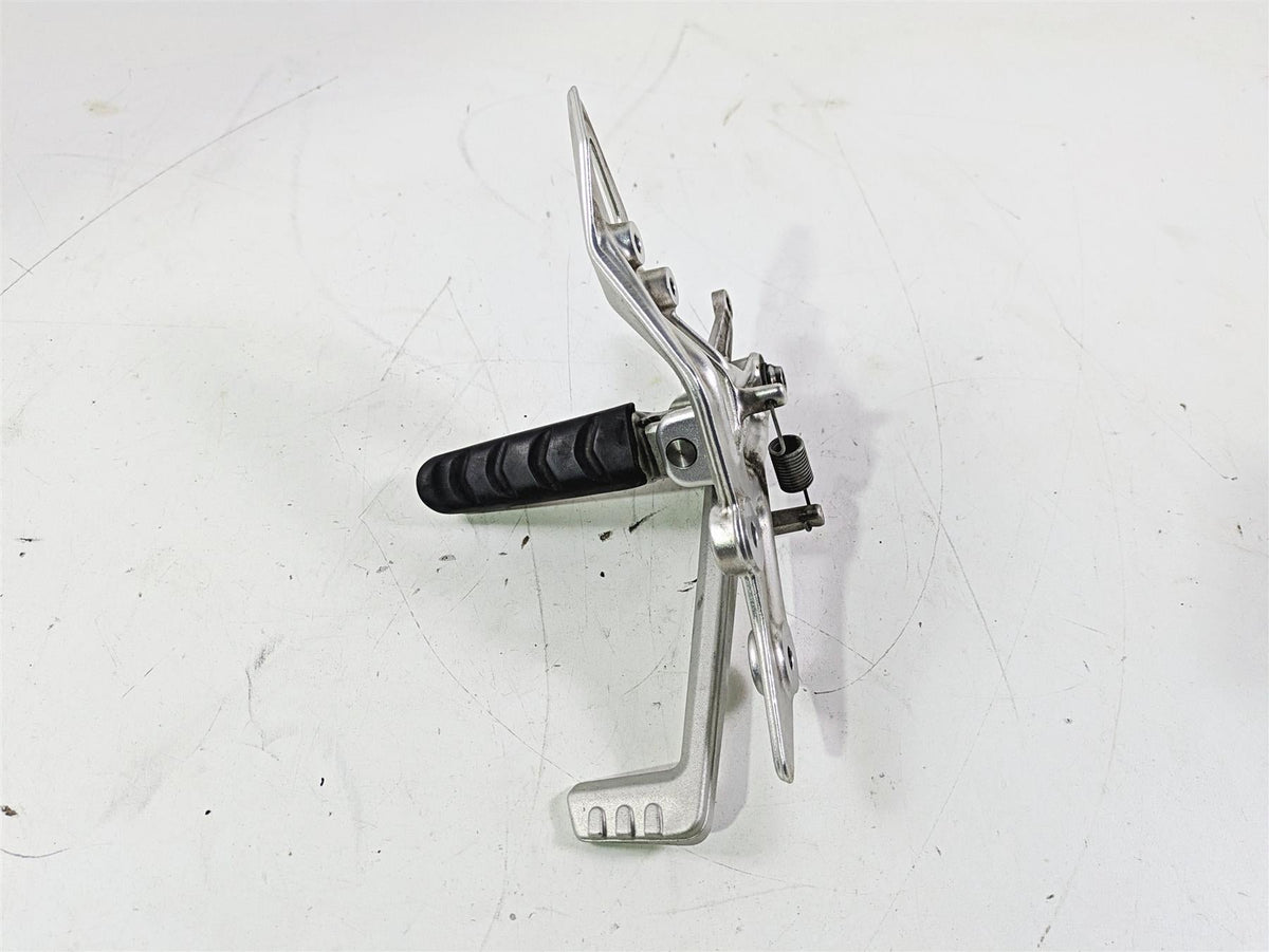2016 BMW R1200RS K54 Right Rider Footpeg & Brake Pedal 46718540797 {{ shop.shopifyCountryName }} - Mototech271