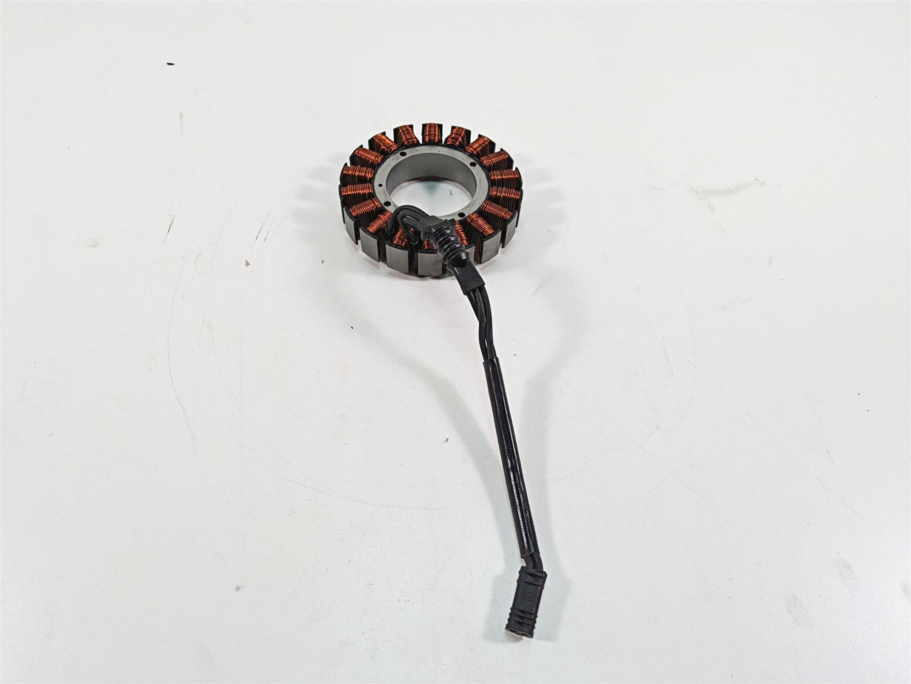 2006 Harley Touring FLHXI Street Glide Stator 3-Phase, 50 Amp 29987-06D {{ shop.shopifyCountryName }} - Mototech271