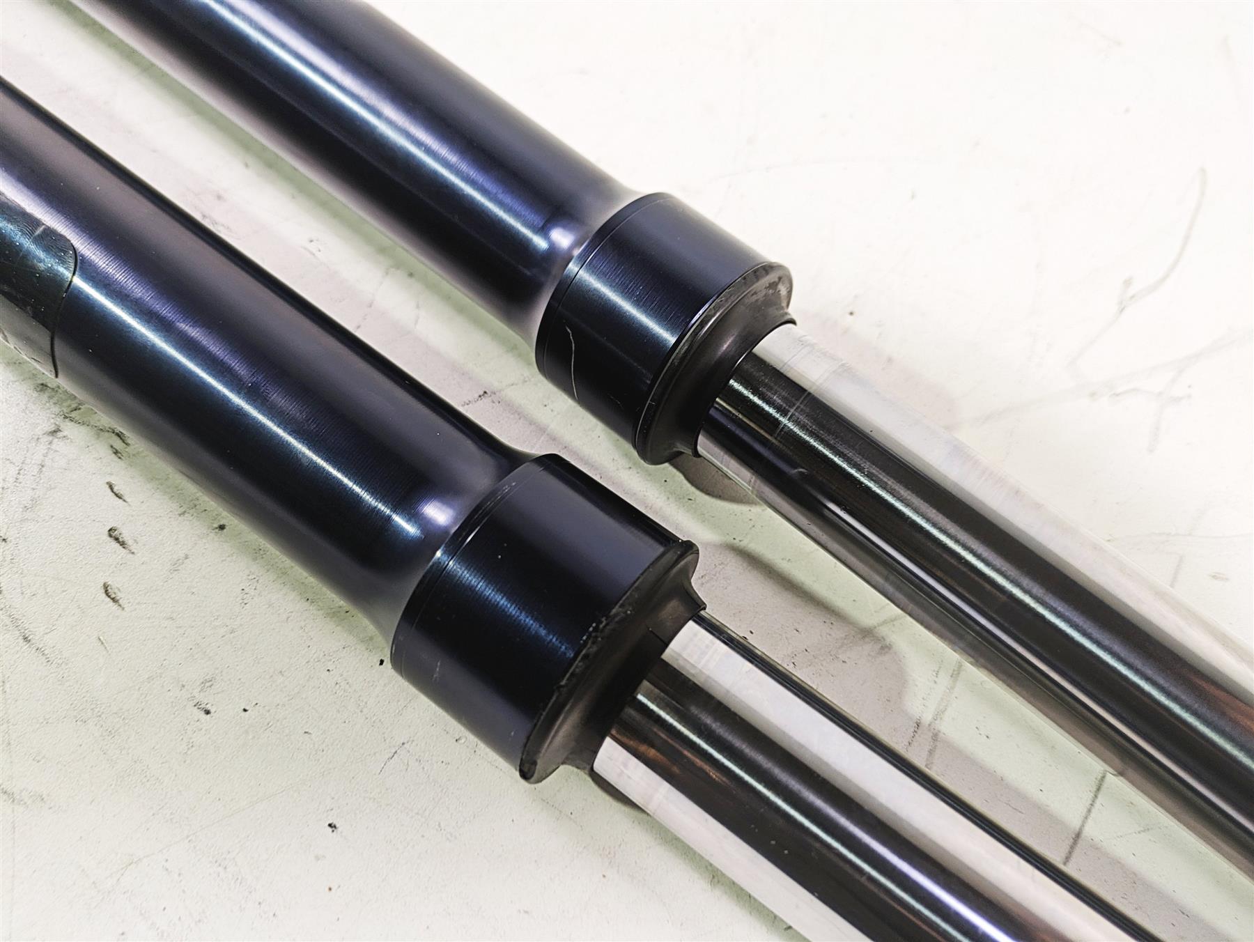 2004 BMW R1150GS R21 Straight Showa Front Fork Leg Set 31427661687 31427661688 {{ shop.shopifyCountryName }} - Mototech271