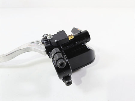 2024 Kawasaki EX500 Ninja 40th An. Front Brake Master Cylinder 43015-0817 {{ shop.shopifyCountryName }} - Mototech271