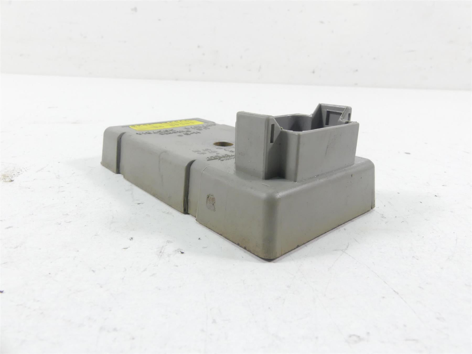 1998 Harley Dyna FXDL Low Rider Tsm Turn Signal Flasher Module 68540-96 {{ shop.shopifyCountryName }} - Mototech271