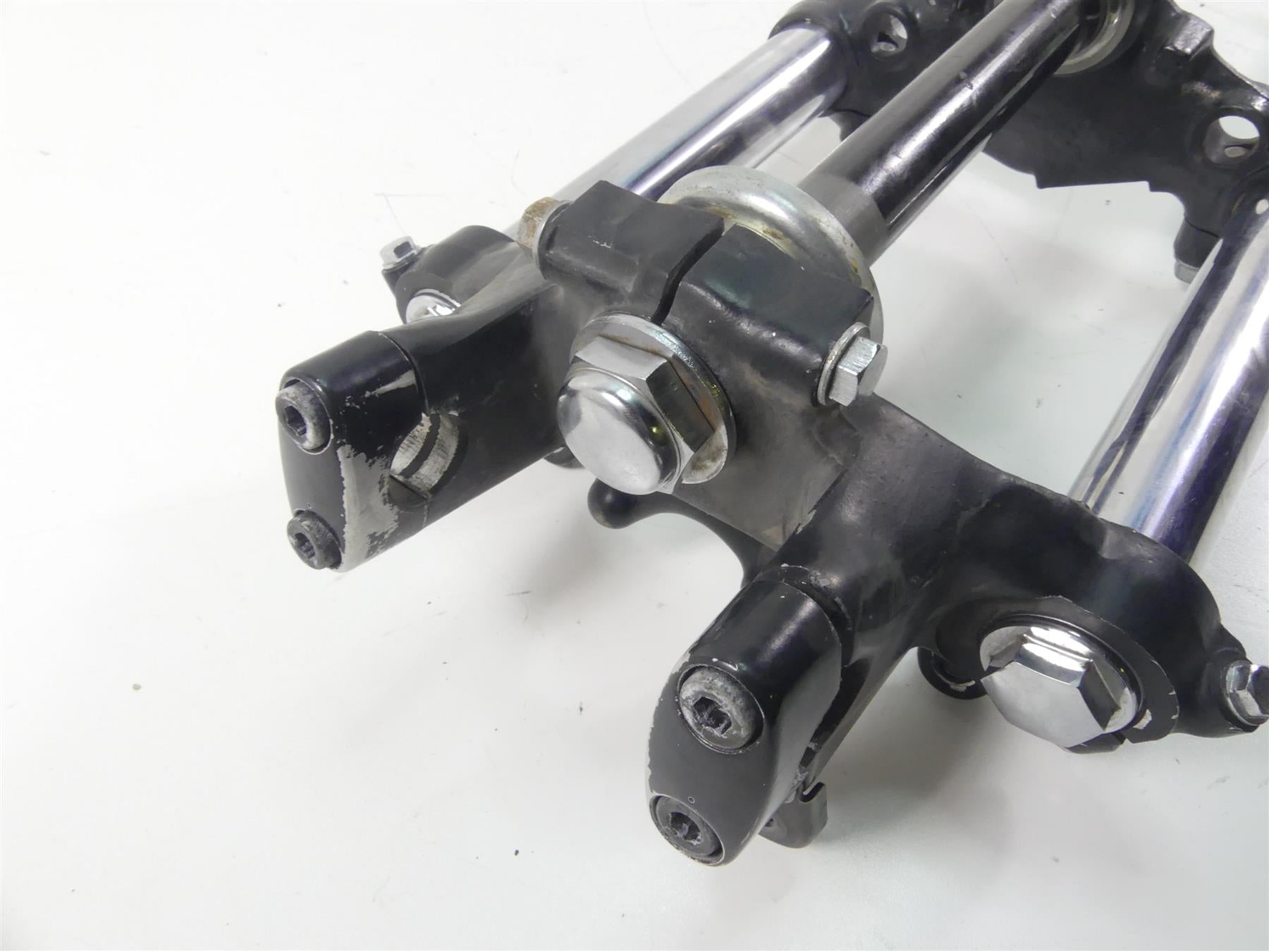 1977 Honda CB750 A Four Hondamatic Front Fork Leg Triple Tree Set 51500-393-003 {{ shop.shopifyCountryName }} - Mototech271