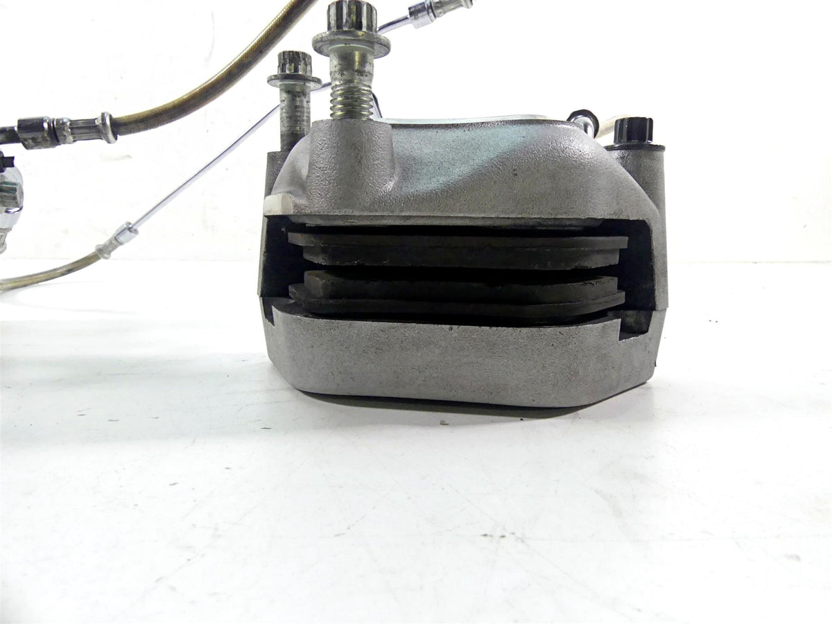 2005 Harley VRSCSE CVO V-Rod Front Brake Caliper Set 44381-99C 44382-99C {{ shop.shopifyCountryName }} - Mototech271