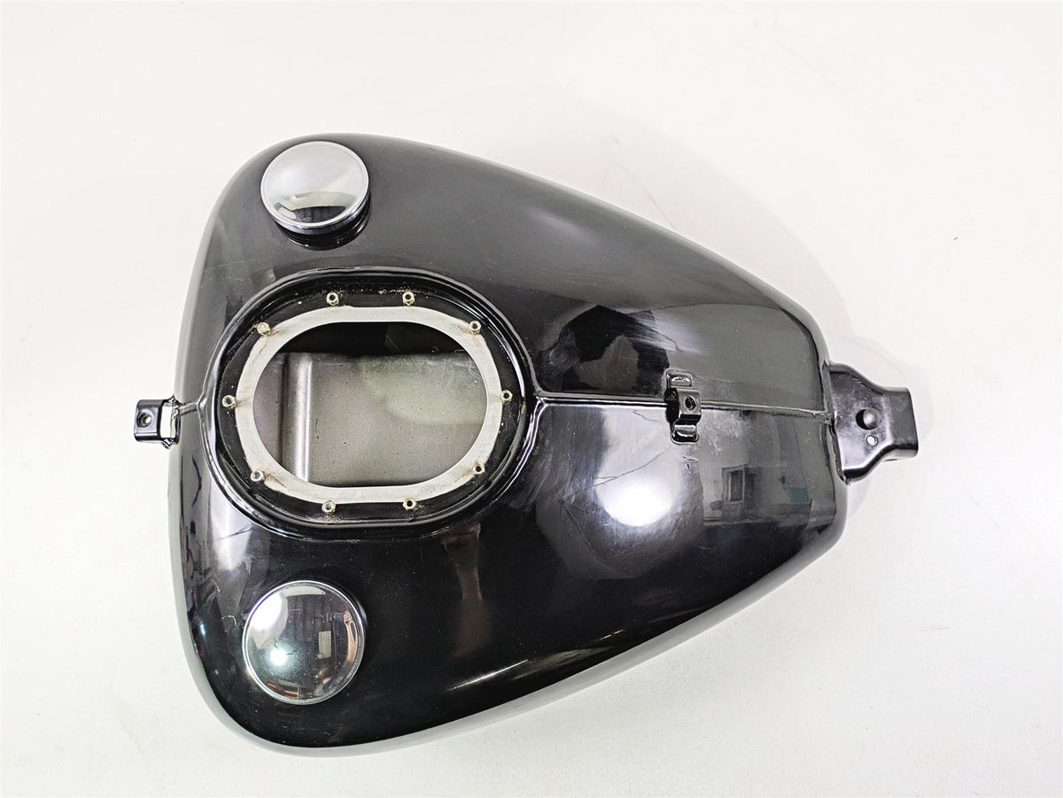2017 Indian Chieftain Limited Gloss Black Gas Fuel Petrol Tank - No Dent 1021997 {{ shop.shopifyCountryName }} - Mototech271