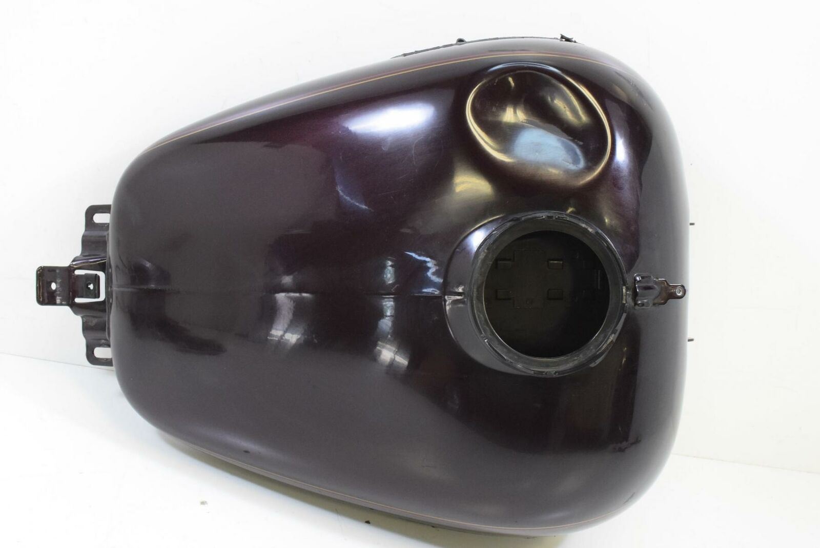 2014 Harley Touring FLHTCU Electra Glide Fuel Gas Petrol Tank - Dent - 61356-08 {{ shop.shopifyCountryName }} - Mototech271
