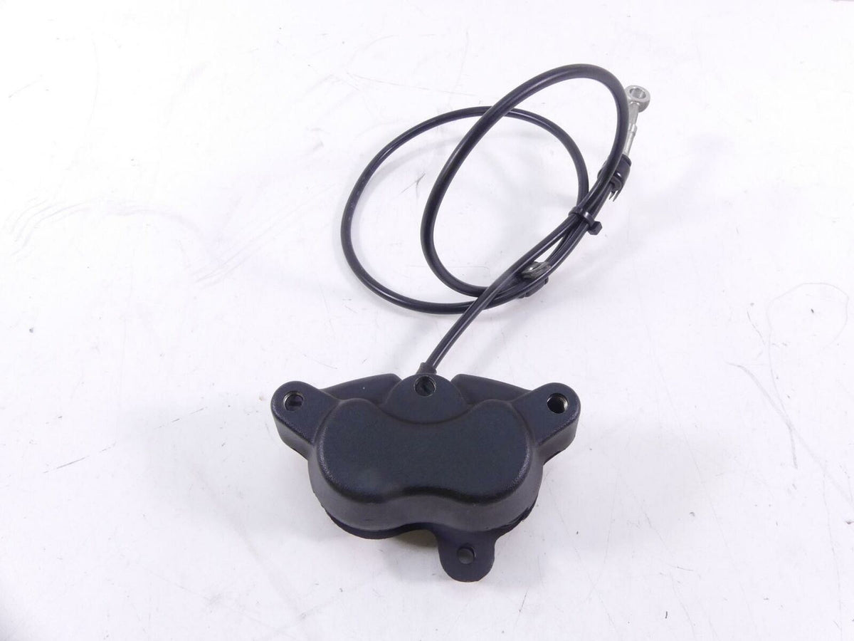 2013 Harley FXDB Dyna Street Bob Front Brake Caliper & Line 41300001 {{ shop.shopifyCountryName }} - Mototech271