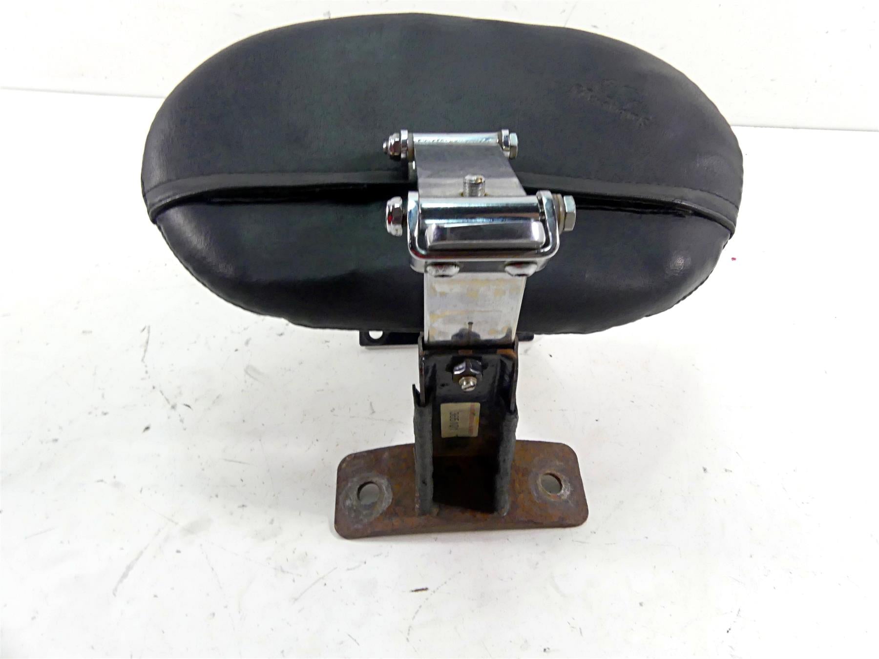 2011 Harley Touring FLTRX Road Glide Mustang Seats Driver Backrest + Bracket {{ shop.shopifyCountryName }} - Mototech271