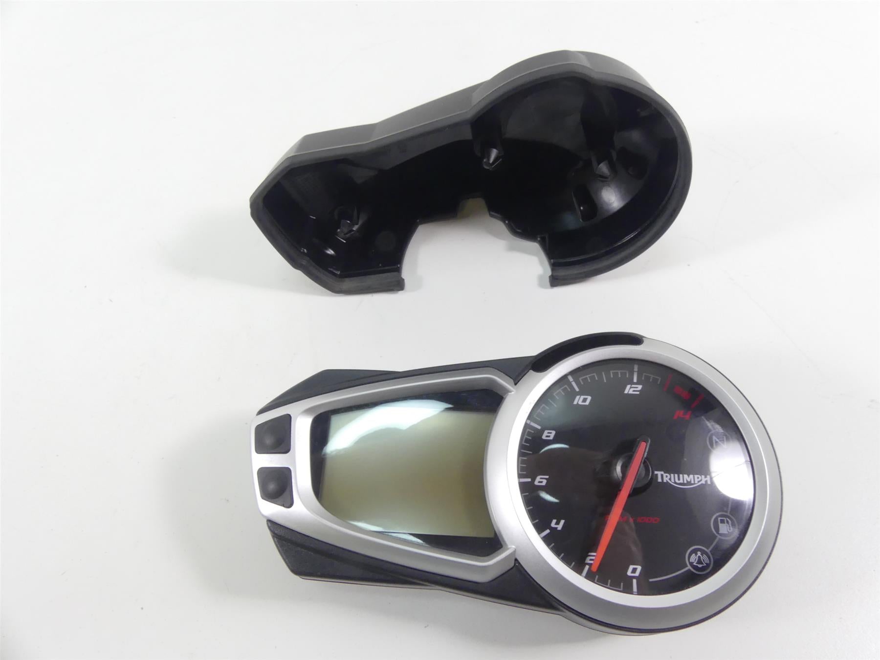 2013 Triumph Street Triple 675R Speedometer Gauge Instrument Cluster 4K T2501408 {{ shop.shopifyCountryName }} - Mototech271