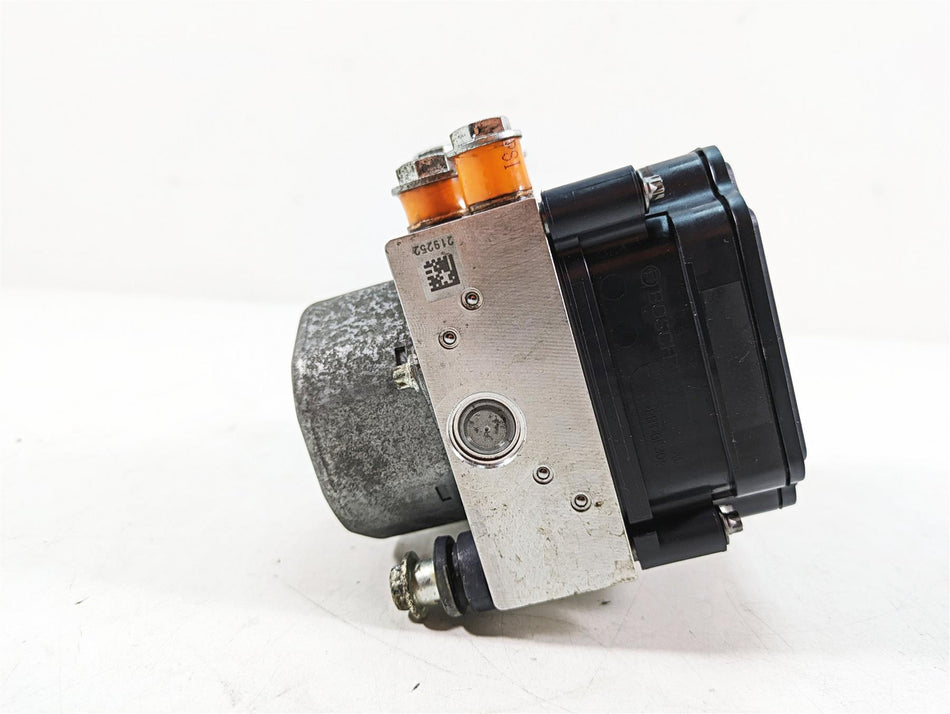 2020 Harley Touring FLHX Street Glide Abs Brake Pump Module Unit 41100104C {{ shop.shopifyCountryName }} - Mototech271
